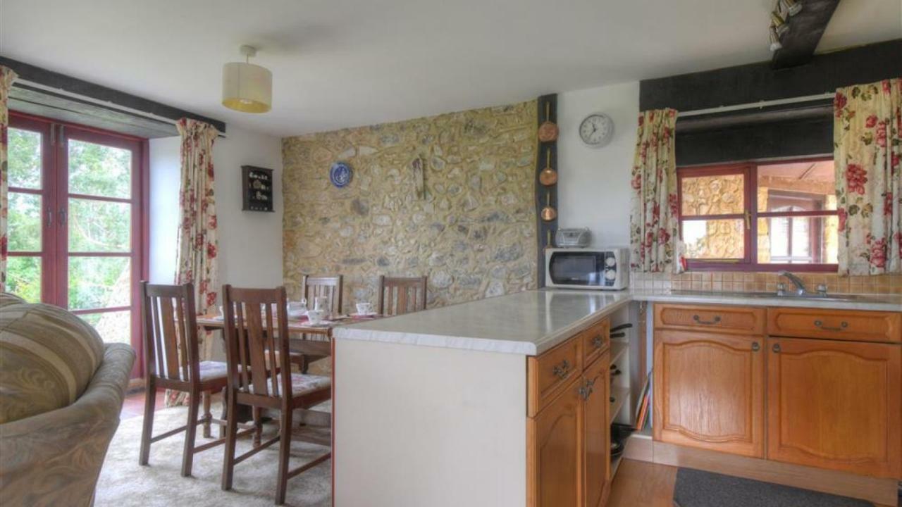 Rose Cottage Musbury Luaran gambar