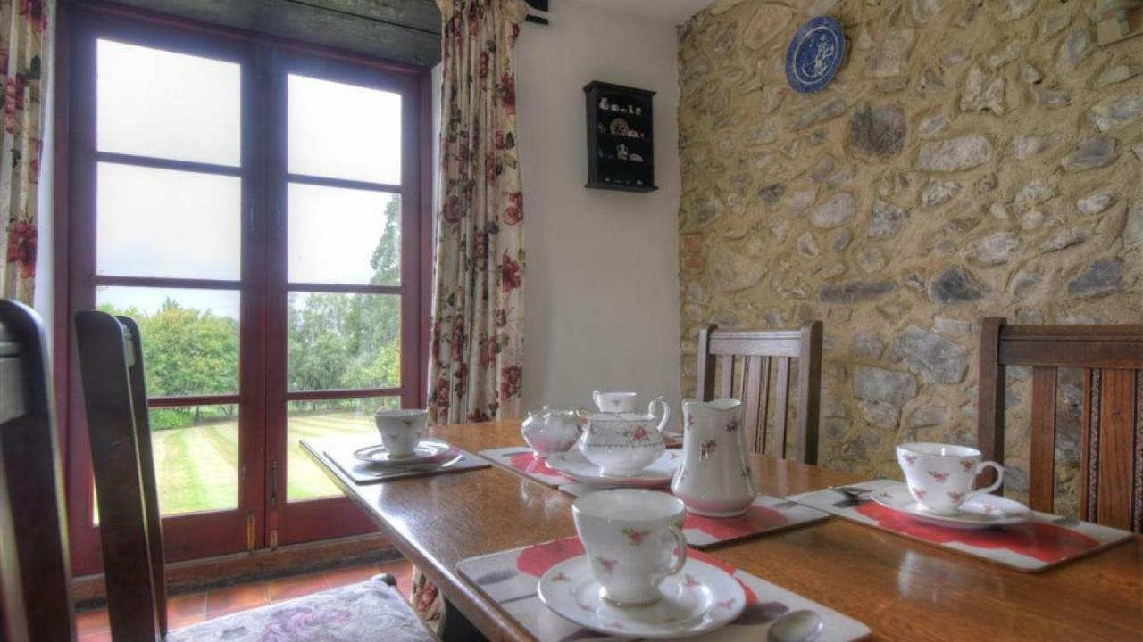 Rose Cottage Musbury Luaran gambar